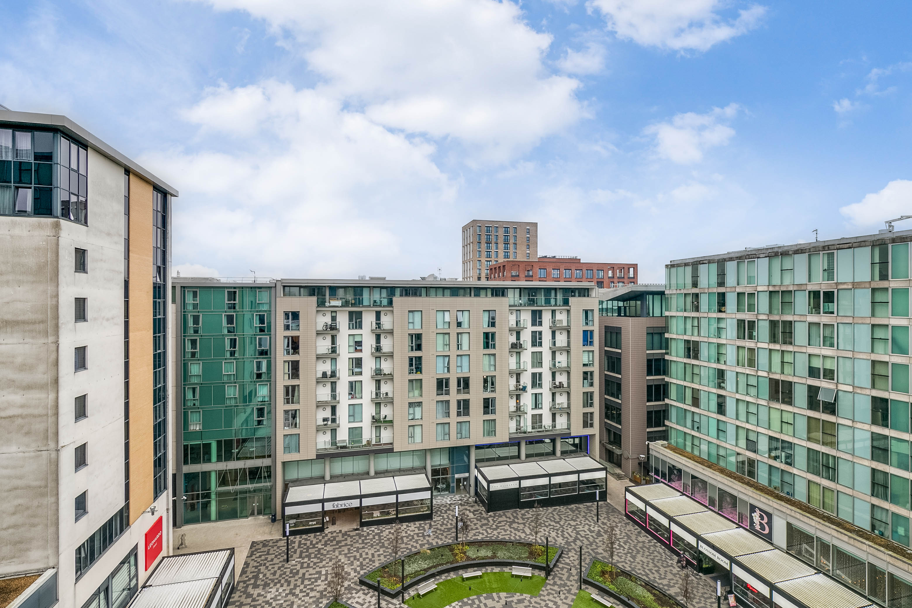 Ruby City Stay - Image 12